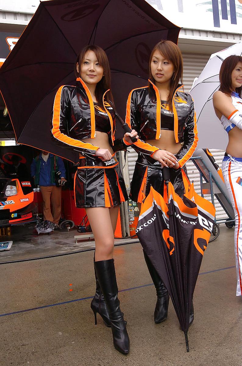 25P Japanese Race Queens-On The Track (2)