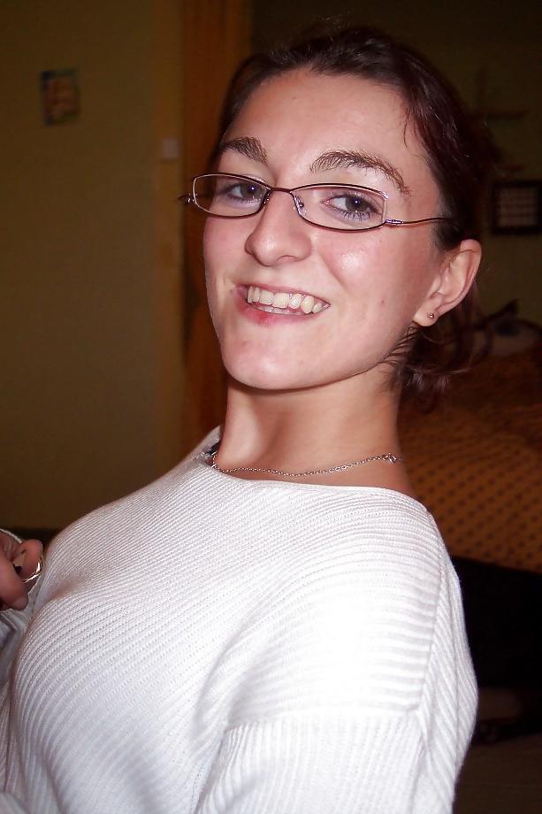 22P Ex-wife of friend, fuckable slut