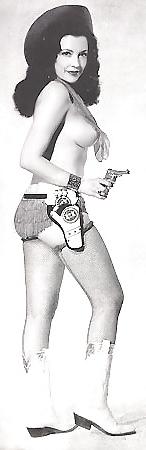25P Evelyn WEST aka The Hubba-Hubba girl