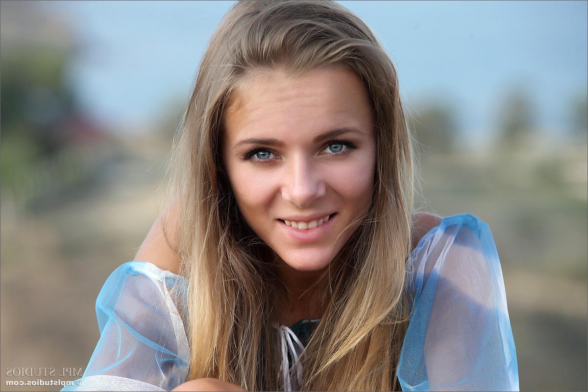 12P MPL Studios Presents Karissa in "Laguna Hills"