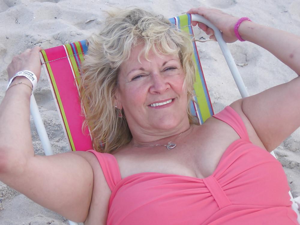 15P Moms Friend Camera Pics