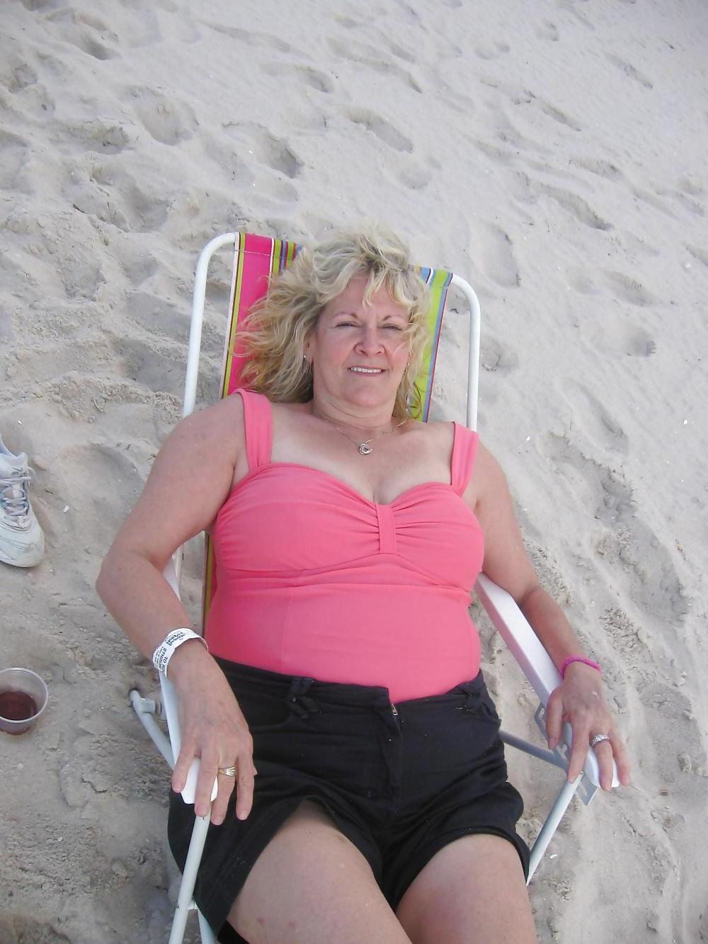 15P Moms Friend Camera Pics