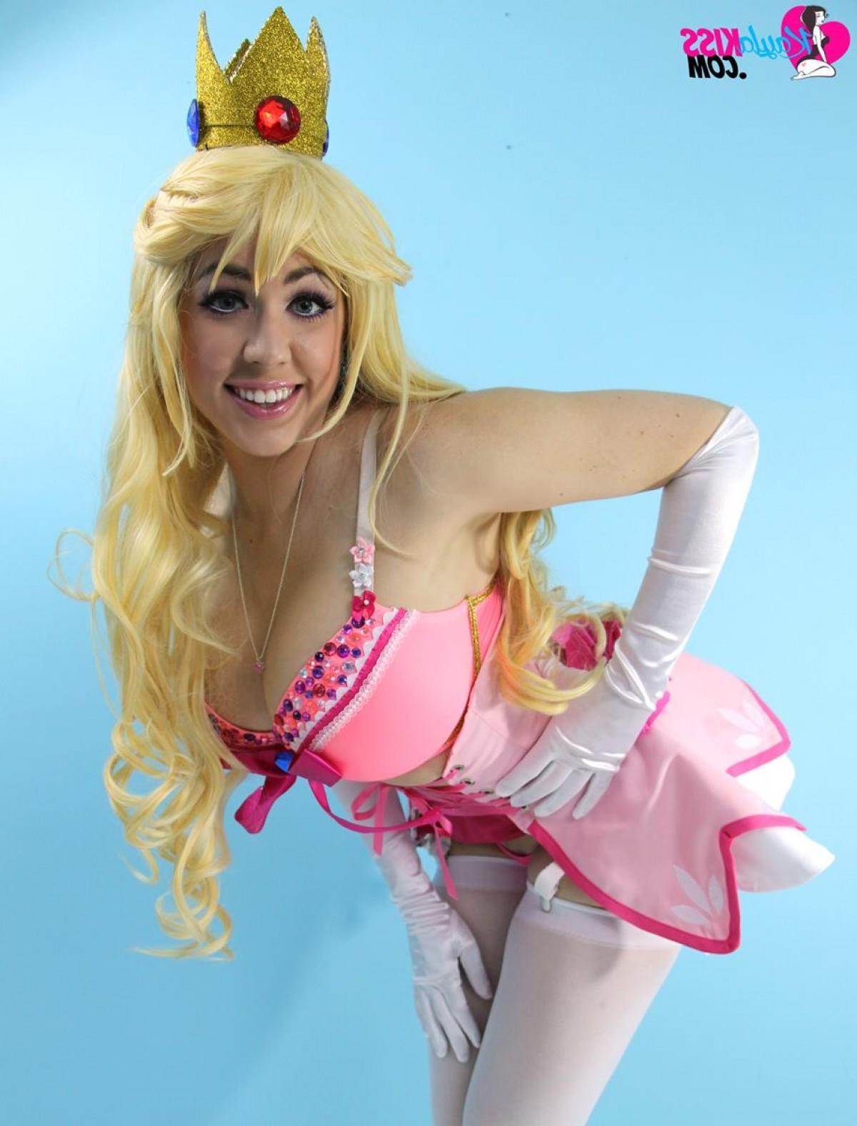 15P Hot teen Kayla Kiss cosplays as Princess Peach