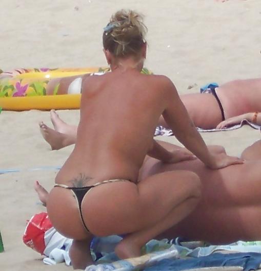 25P My paparazzi photos Beach 1