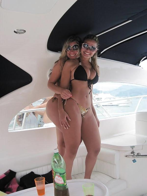 25P The best bikini Brazil 02