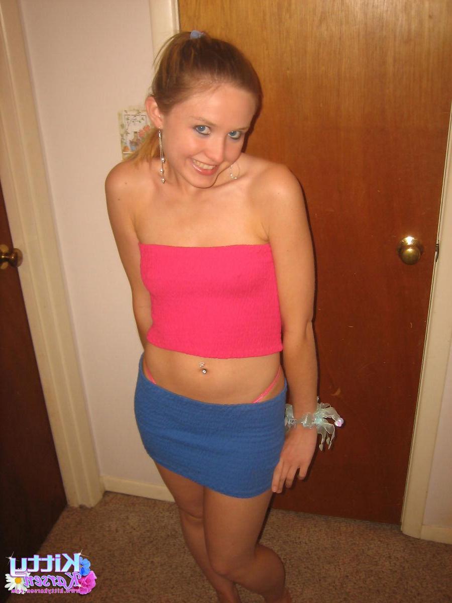 16P Pictures of Kitty Karsen fooling around at home