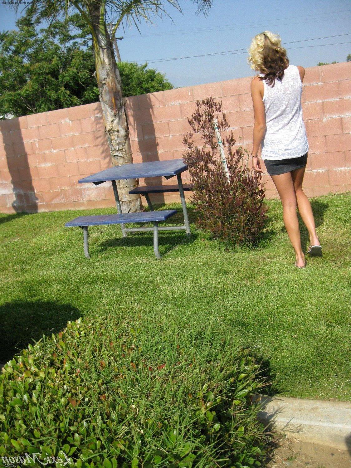 15P Pictures of teen girl Lexi Mason showing her pussy upskirt outside