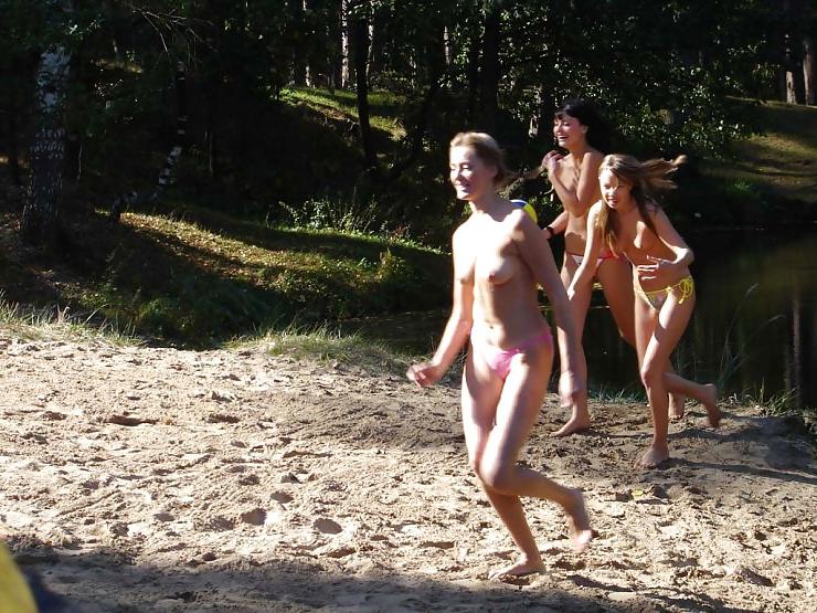 22P Behind the scenes-naked teens. LegendaryX