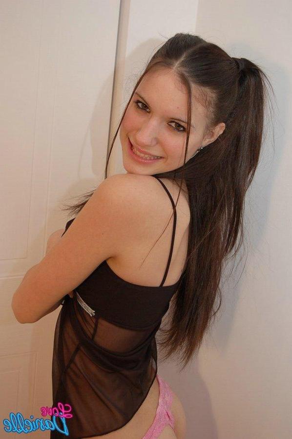 15P Pictures of Love Danielle teasing in her panties