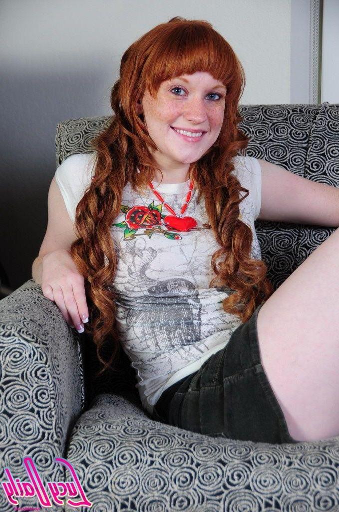 20P Pictures of teen cutie Lucy Daily playing with her panties