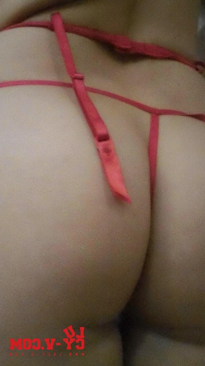 12P Lucy V shows off her new sexy red lingerie at home