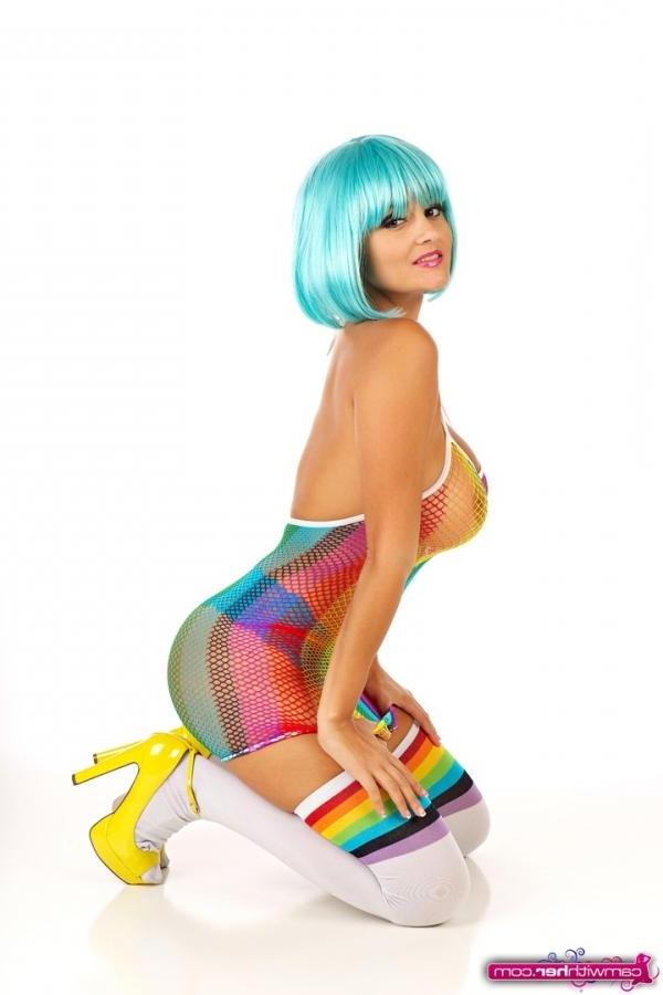 12P Busty cam girl Luna Lynn is a sexy Rainbow Brite