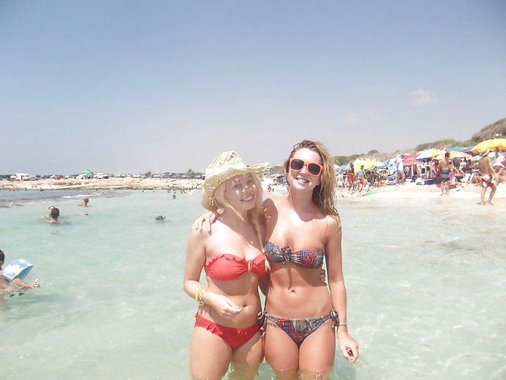 25P Real Holiday Snaps