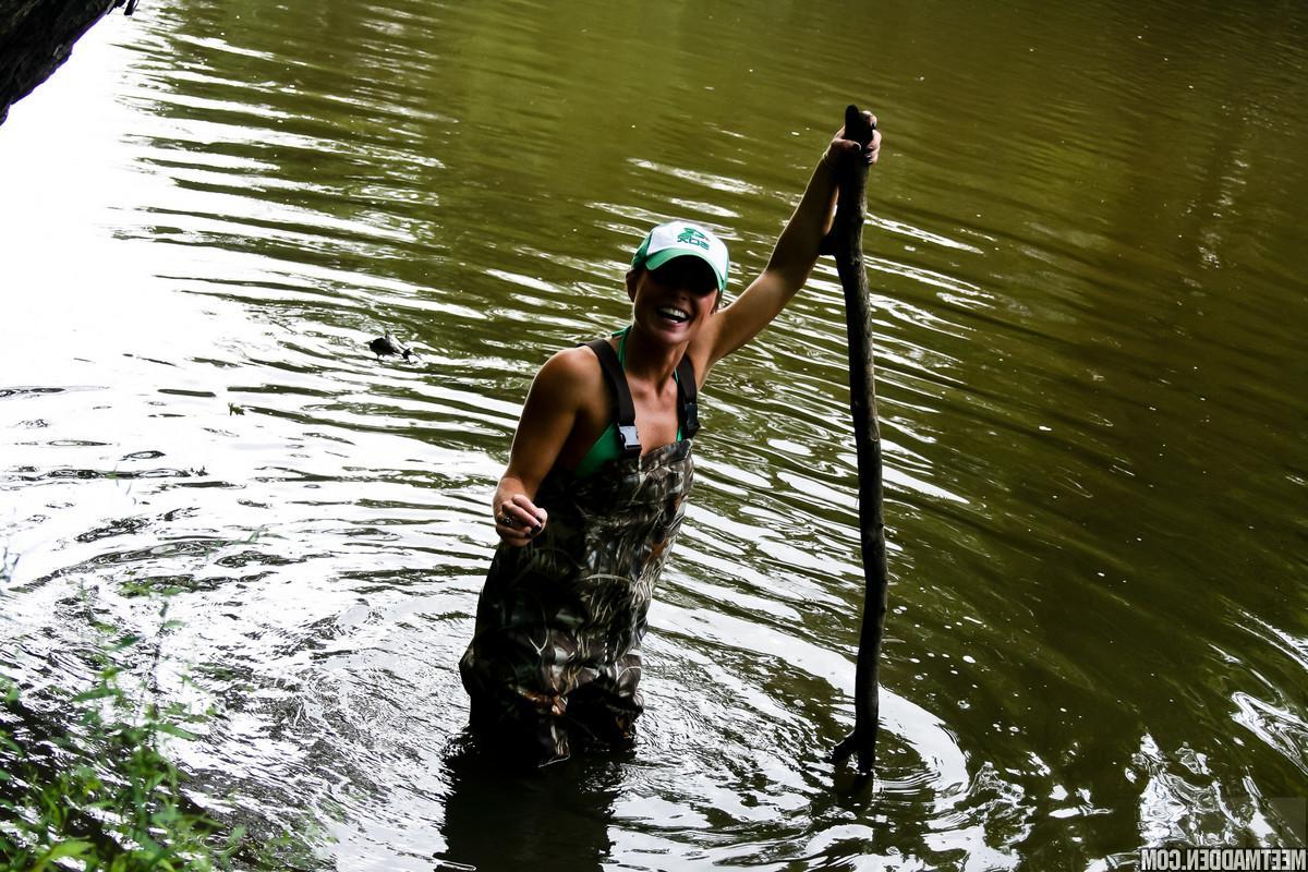 15P Blonde babe Madden teases on her fishing trip in "Gone Fishin"