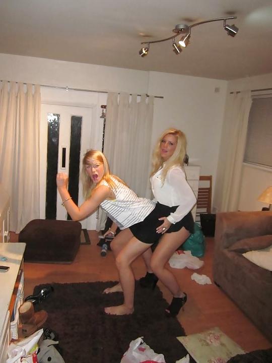 25P Hot Party Teen From,SmutDates