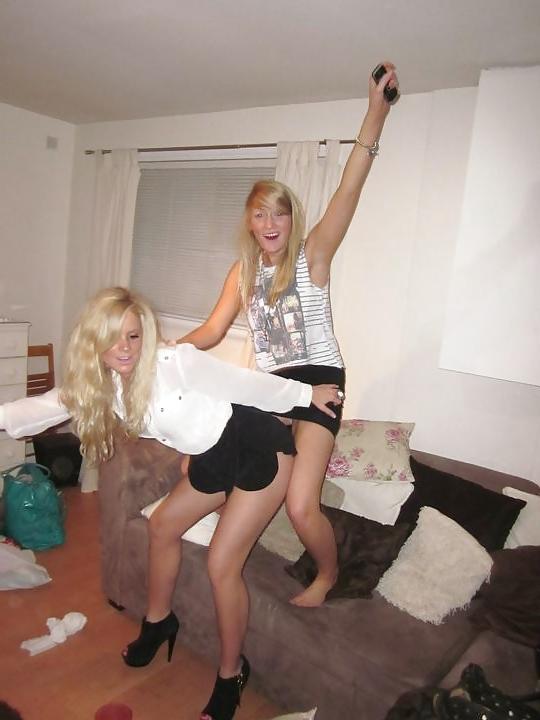 25P Hot Party Teen From,SmutDates