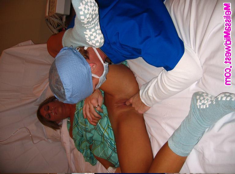 20P Pictures of Melissa Midwest getting taken care of