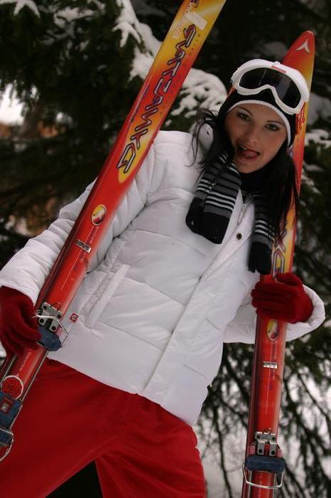 16P Pictures of Mili Jay ready to fuck in the snow