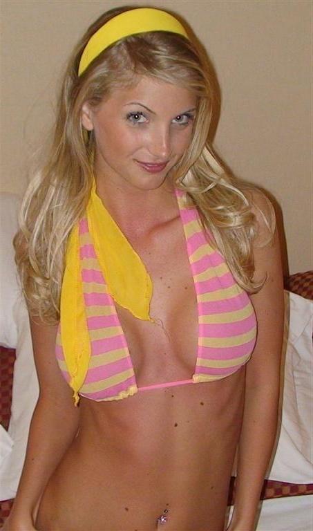 15P Pictures of Natalie Nice dressed in long striped socks