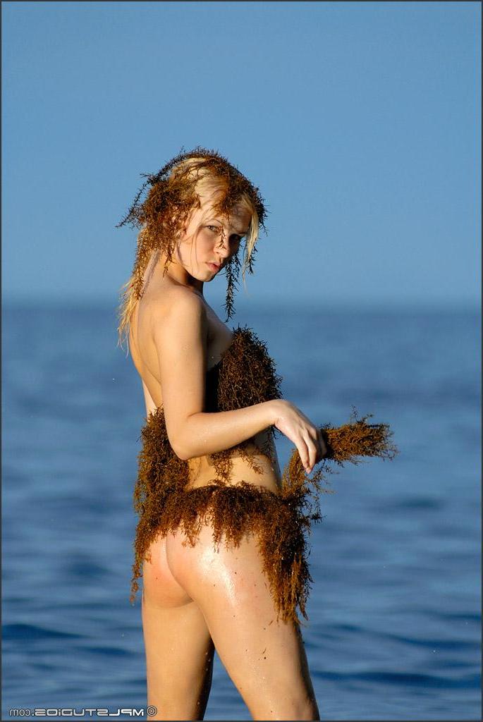 12P MPL Studios Presents Nika in "Aquarius"