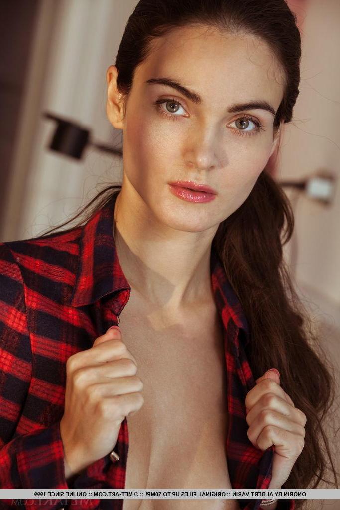 18P Brunette girl Onorin strips out of her flannel shirt and panties in bed