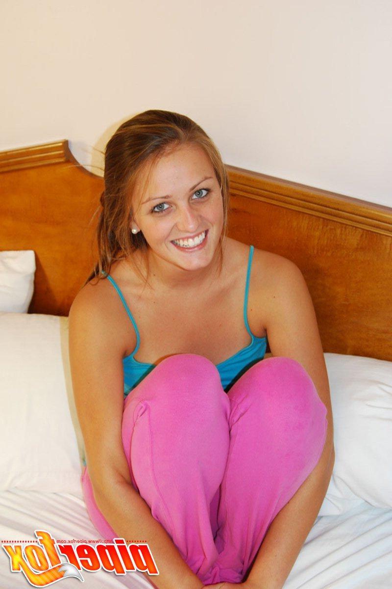 15P Pictures of Piper Fox stripping so you can fuck her