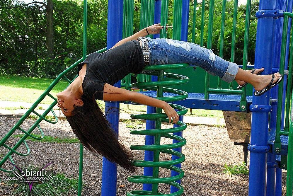 14P Pictures of Reagan Manx teasing in the park