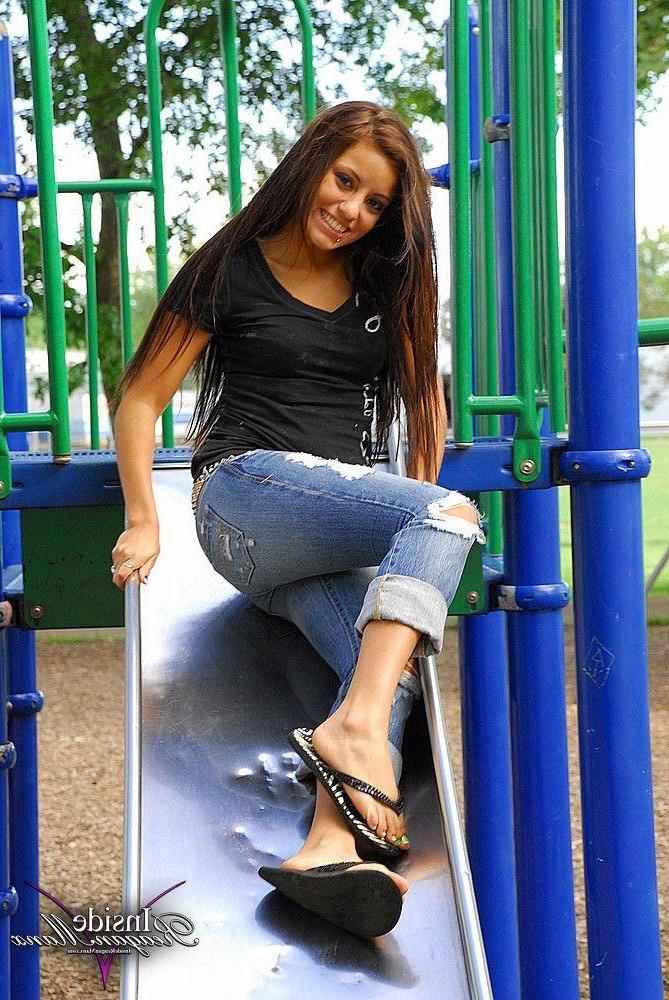 14P Pictures of Reagan Manx teasing in the park