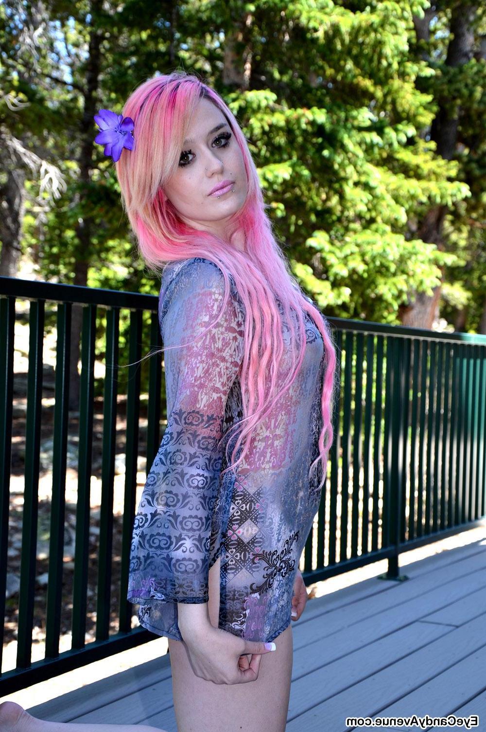 16P Beautiful emo girl Rin strips out of her pink and purple