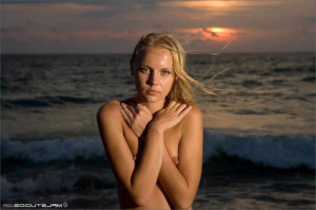 12P MPL Studios Presents Sarah in "Sunset"
