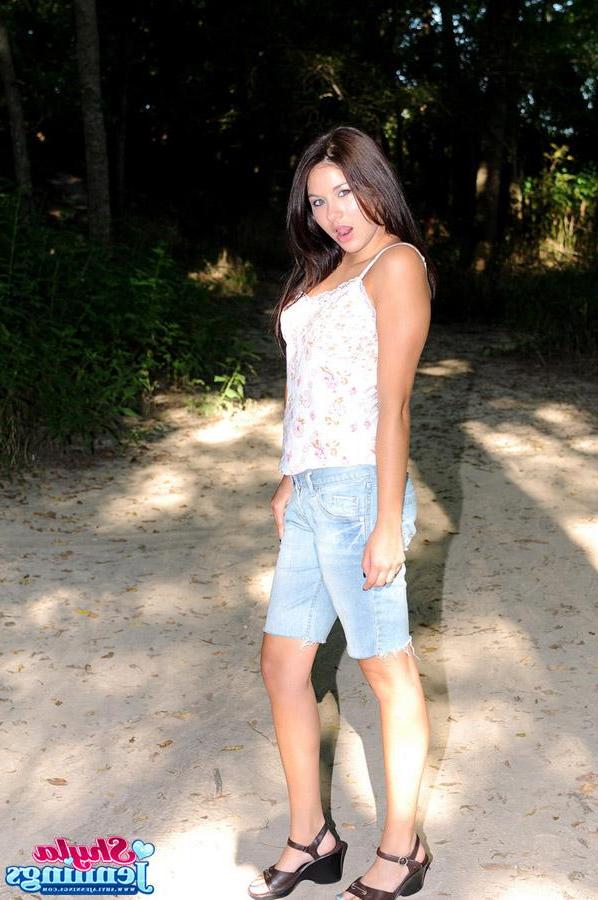 12P A very cute Shyla Jennings is out in the park looking to have some fun
