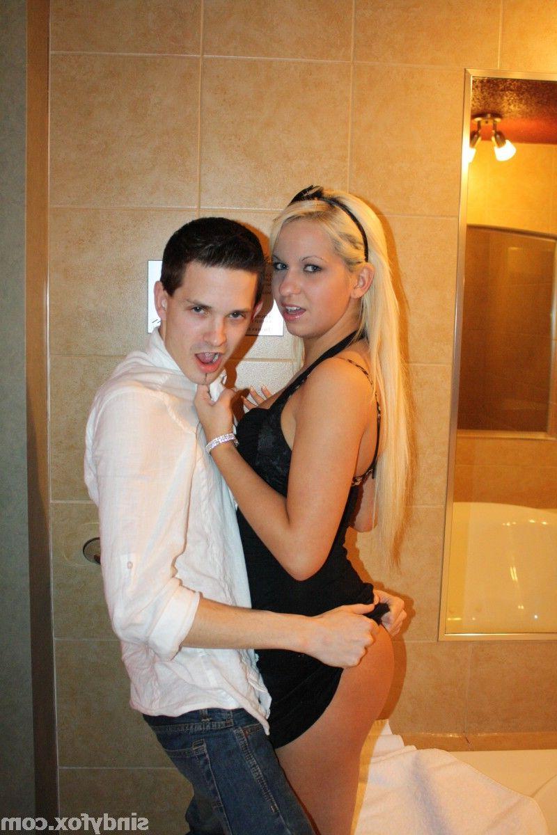 16P Pictures of Sindy Fox sucking on a monster shlong