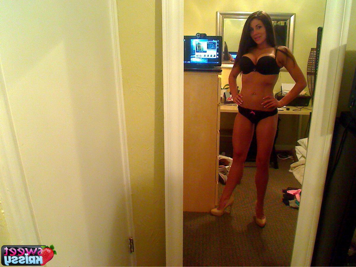20P Pictures of Sweet Krissy showing off in her lingerie in bed