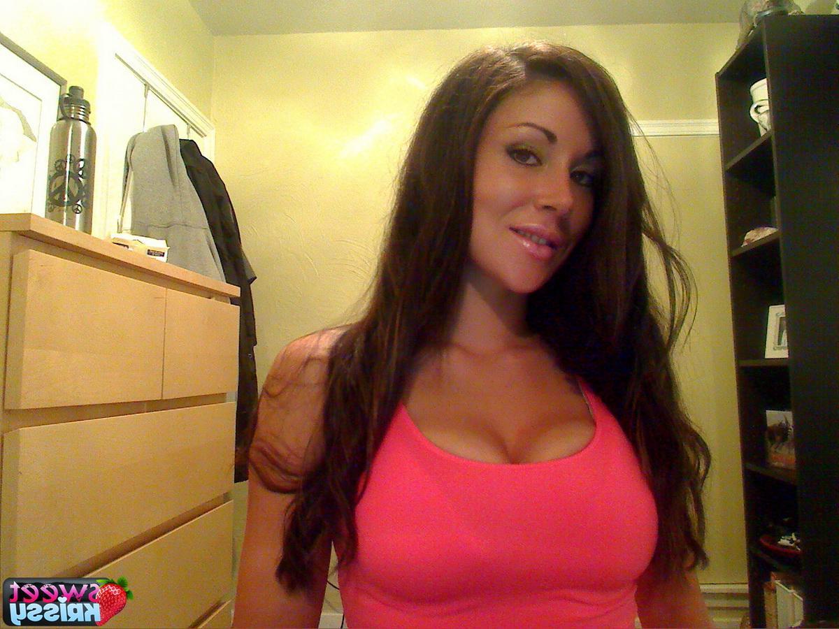 20P Pictures of Sweet Krissy showing off in her lingerie in bed