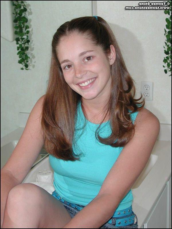 20P Pictures of Tawnee Stone teasing in her panties