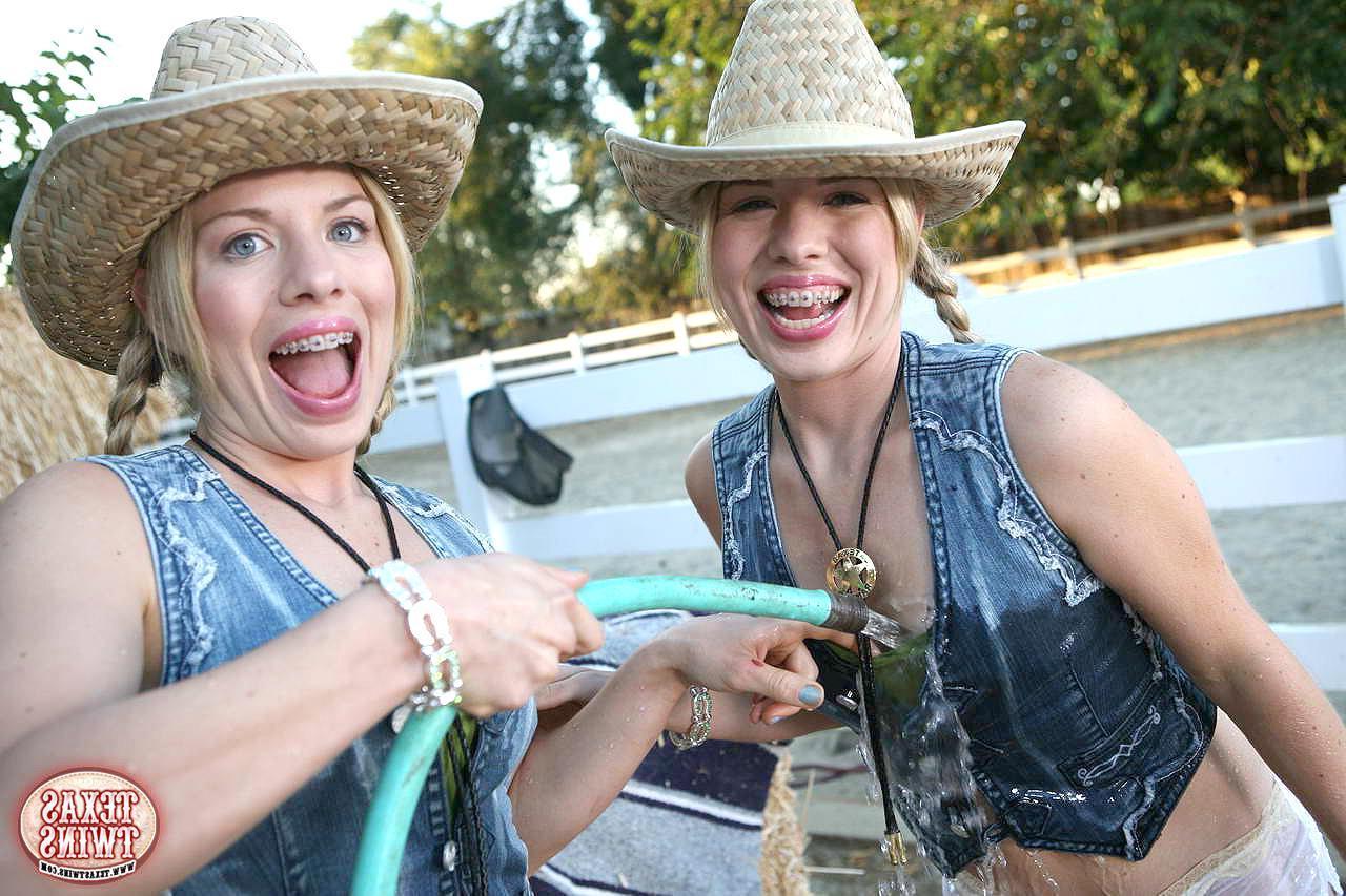 12P The Texas Twins get their panties all wet for you