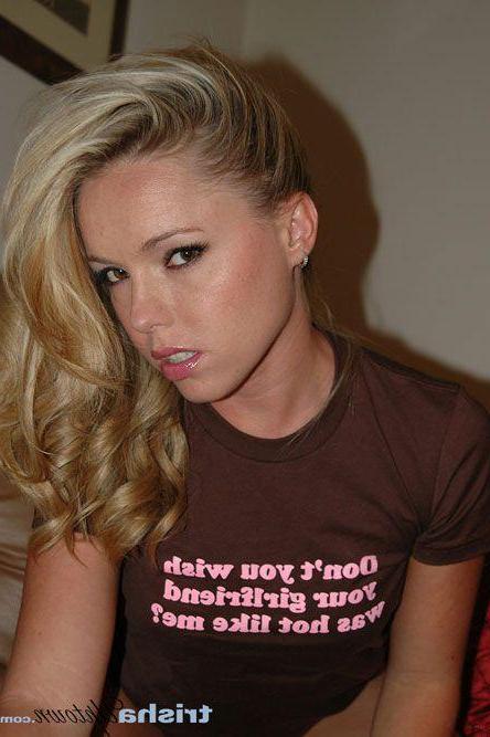 16P Pictures of Trisha Uptown waiting to fuck on her couch
