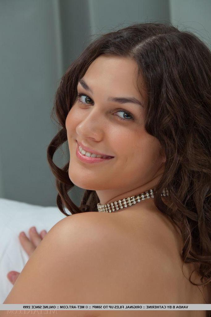 18P Vanda B looks scrumptious in her black lace baby doll exposing her smooth puffy labia
