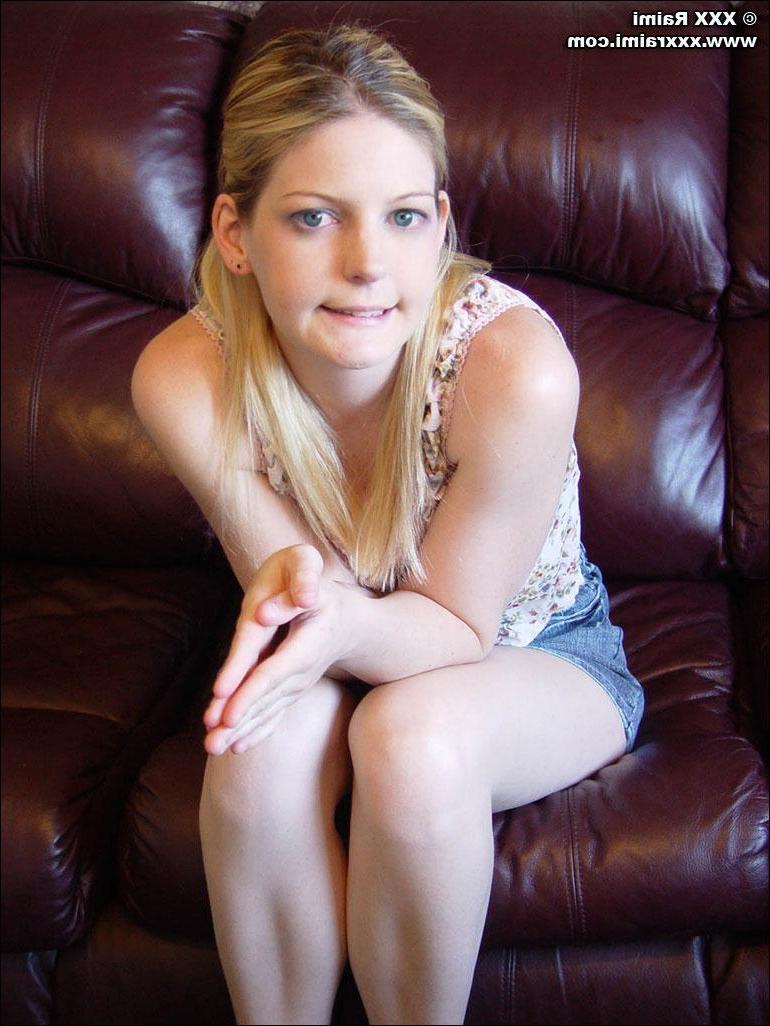 20P XXX Raimi gets naked on the couch for you