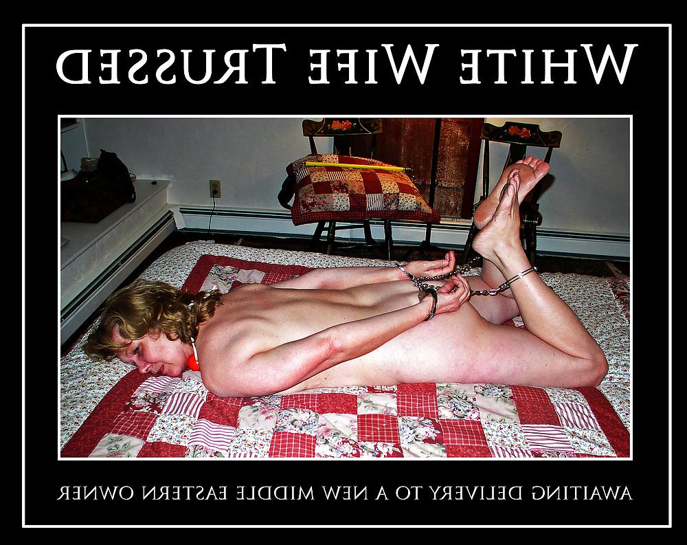 25P The Best of Naked Bondage Wife Susan