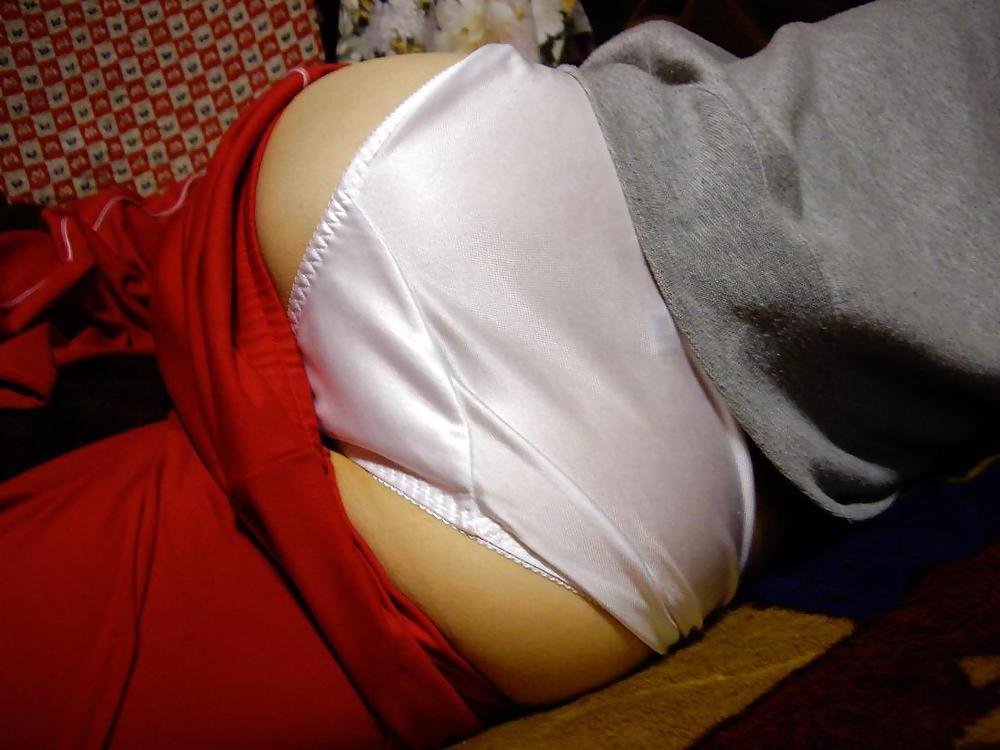 25P My favorite Nylon panties view from the Back