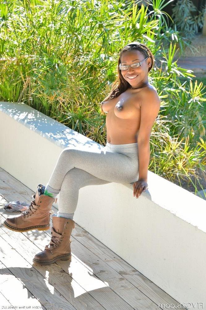 16P Ebony babe Sasha gets hot outside and starts removing clothes