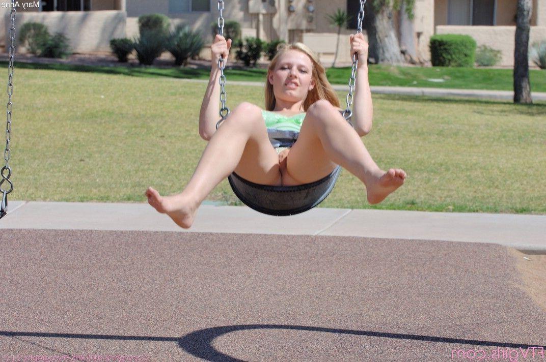 20P Pictures of Mary showing her pussy at a park