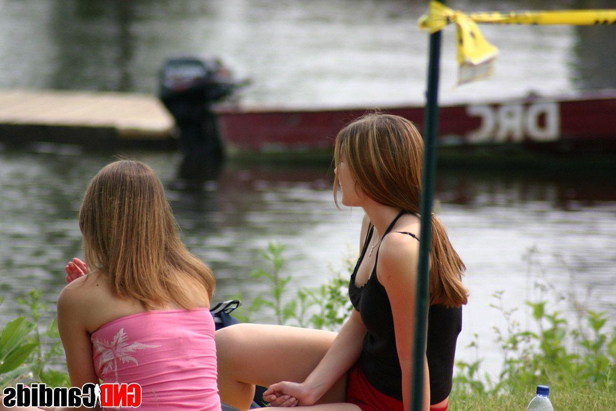 12P Pictures of hot teen girls caught on cam