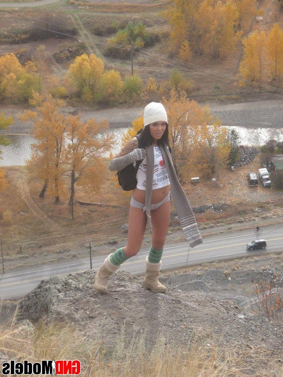 12P Pictures of a hot Canadian girl going for a hike in her panties