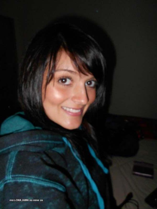 15P Pictures of a naughty amateur gf taking pics at home