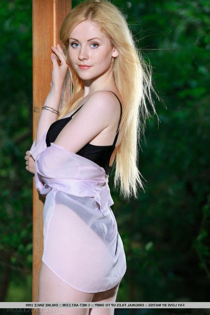 18P Blonde teen Fay Love strips naked for you outside