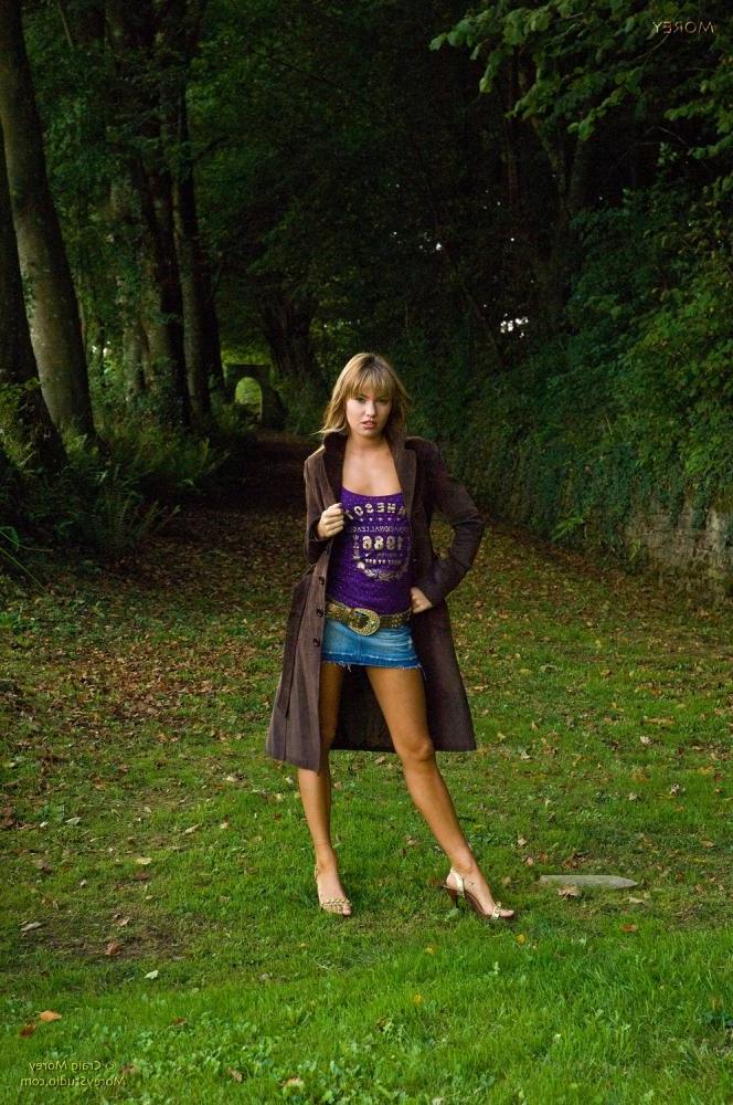 12P Hot teen Viki strips naked and displays her tight body outside