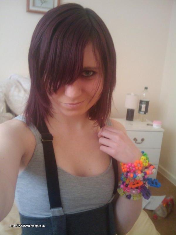 14P Pics of hot tattooed and pierced girlfriends posing for the cam