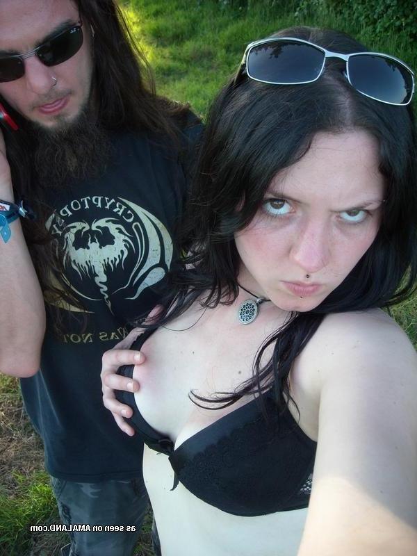 14P Hot and wild scene girlfriends posing for the cam
